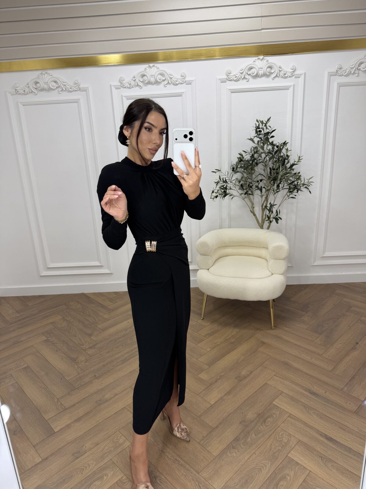 Haljina sa zlatnom tokom- dolazi na stanje 29.11