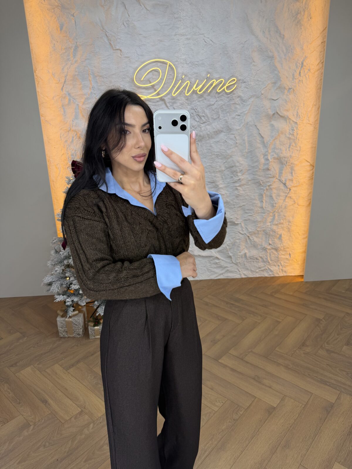 Džemper sa detaljima košulje