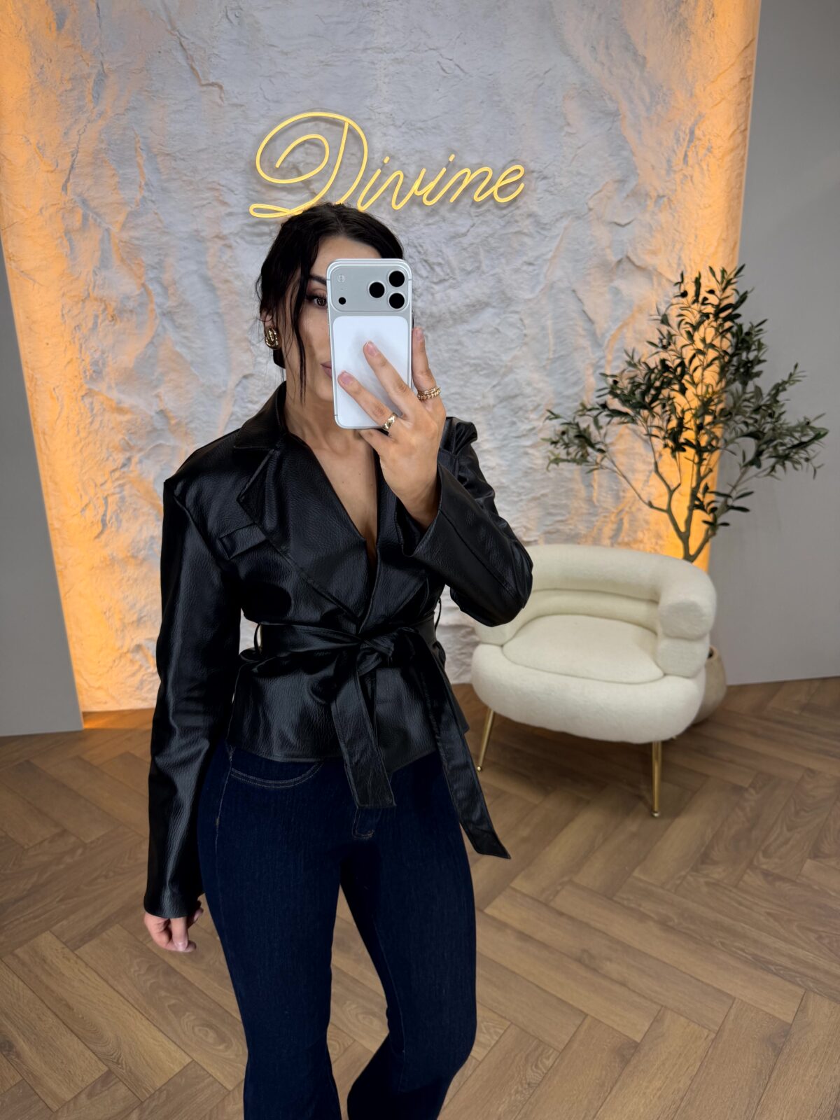 Jakna od eko kože- crna