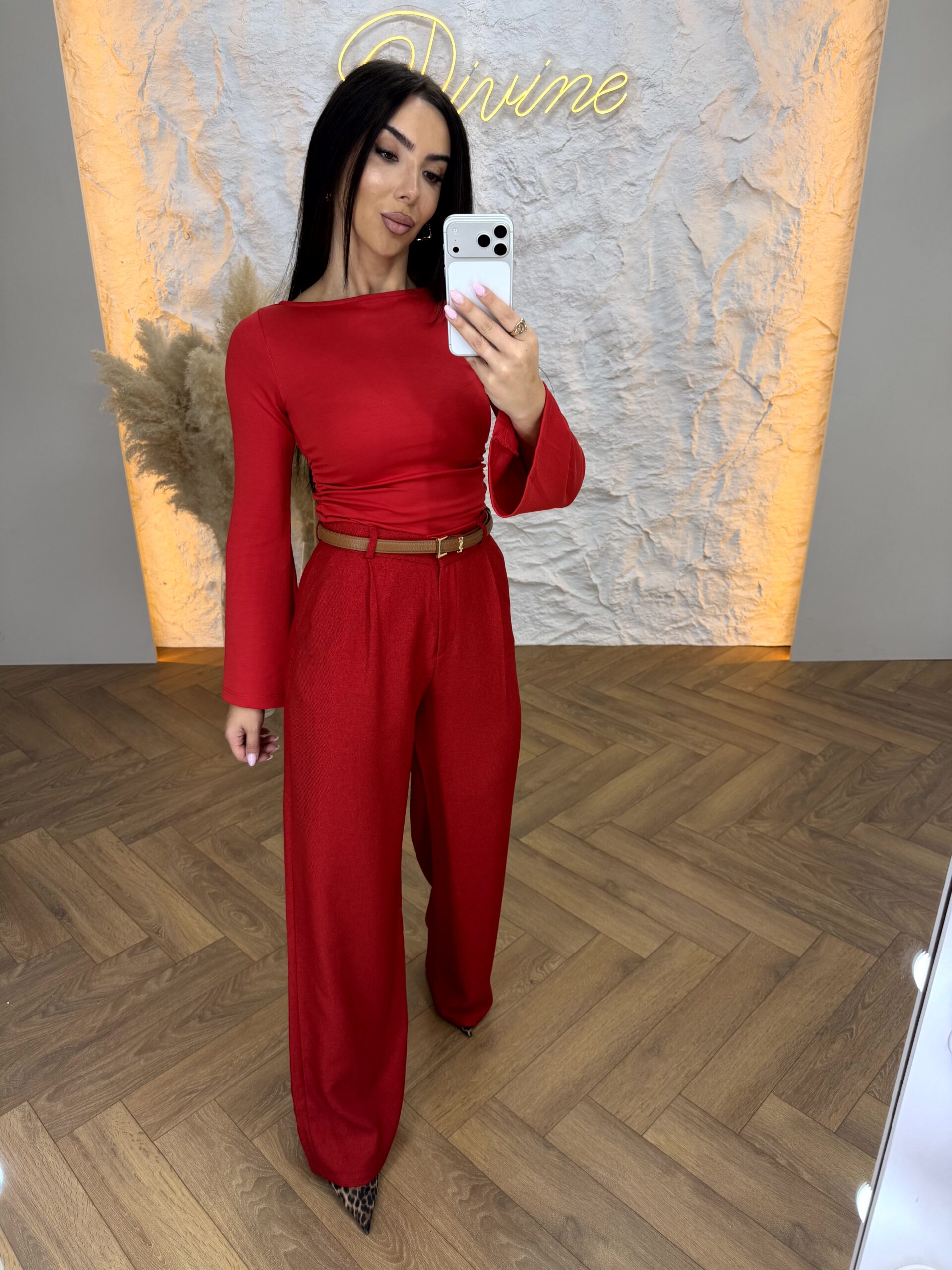 Pantalone ravnog kroja